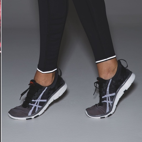 Lululemon 🍋 BLACK Speed Tight Mesh - Picture 2 of 5